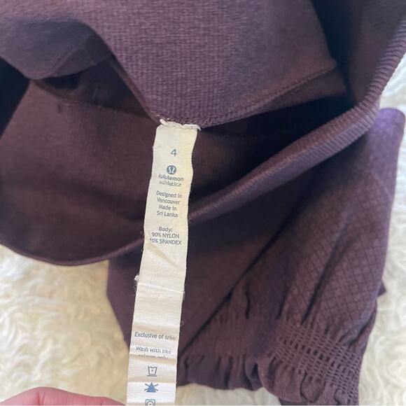 Lululemon In The Flow Crop II Heathered Berry Yum Yum Size 4 - Picture 9 of 9